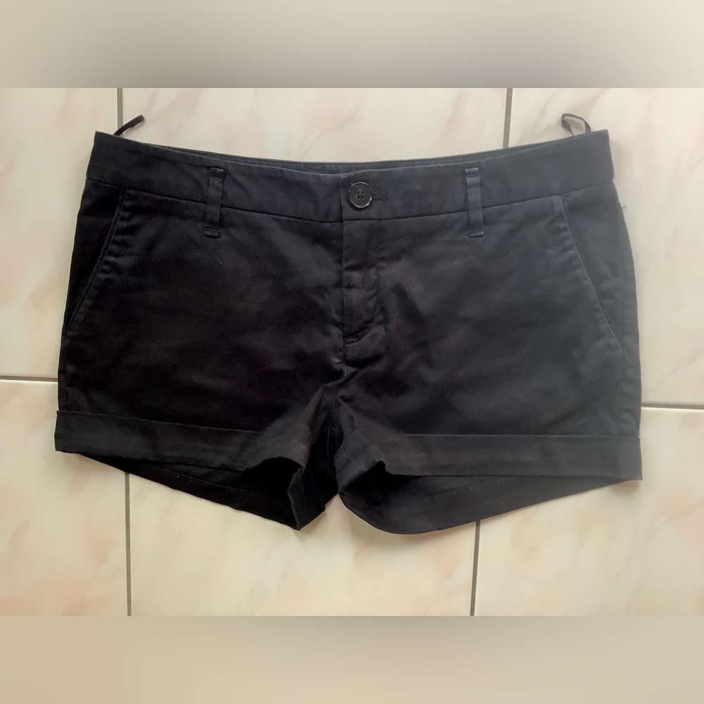 Babaton Ladies Shorts